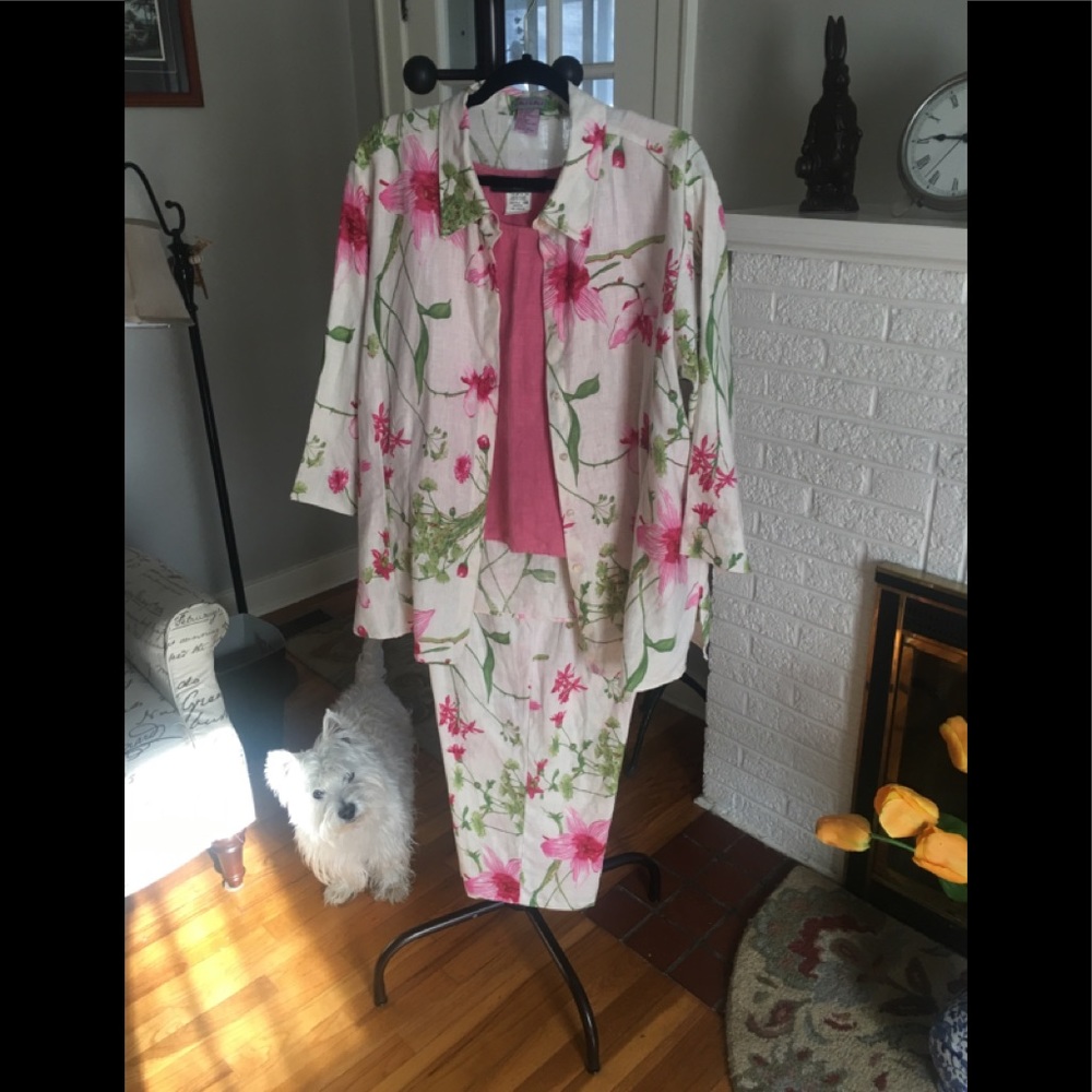 Pink/green/white pants and blouse w/colors top